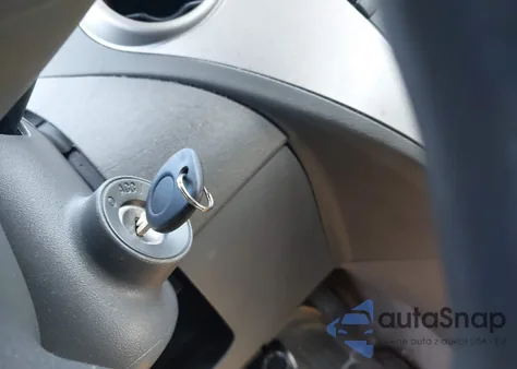 2006 Saturn Ion 2 from USA, damaged, VIN 1G8AJ55F66Z201704